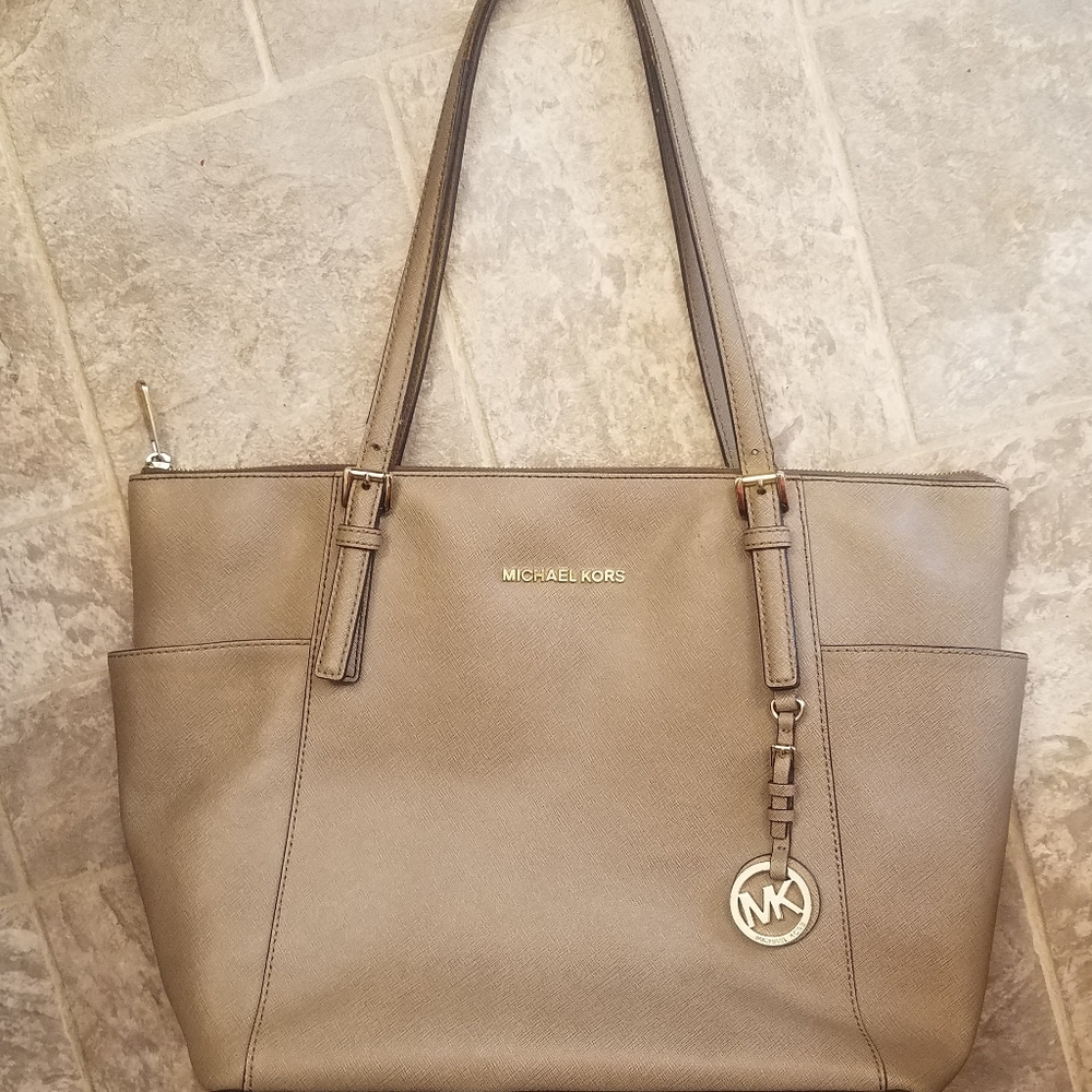 Michael Kors Tote